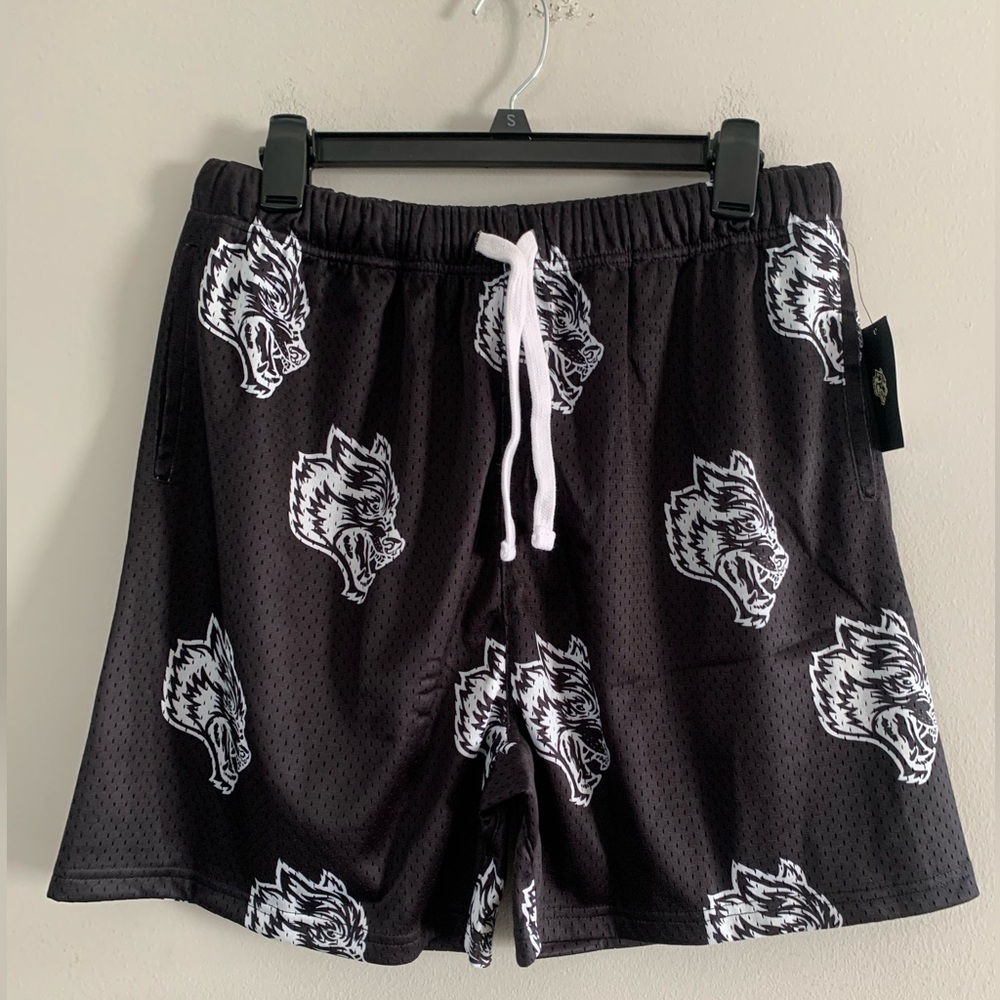 NEW CLUB MONOGRAM MESH SHORTS IN BLACK SIZE:L - Picture 4 of 6
